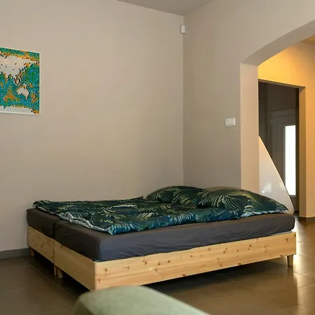 公寓 Emma Casa Apartmant Free Private Parking With Ev Supply Availability *
